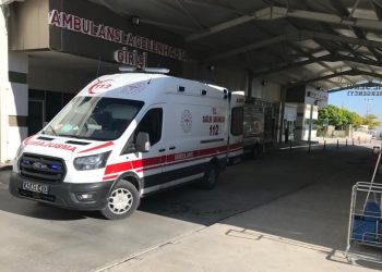 Mantar anne ve kızını hastanelik etti