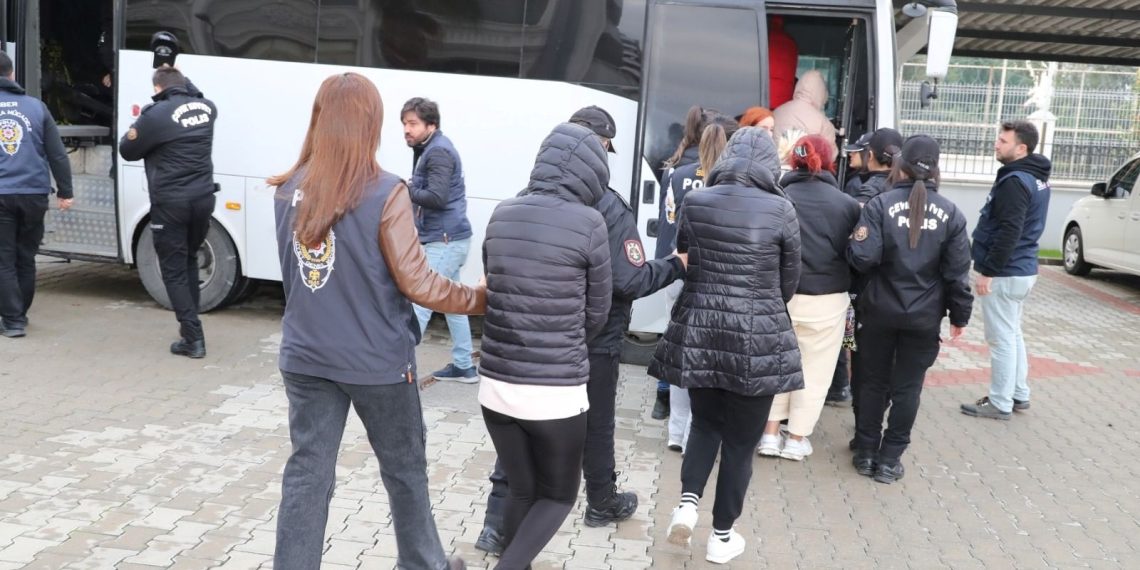 Mersin’de yasa dışı bahise 13 tutuklama