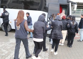 Mersin’de yasa dışı bahise 13 tutuklama