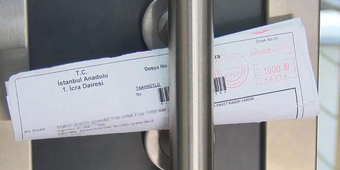 Muhtara verilen tebligat cezasına Yargıtay freni