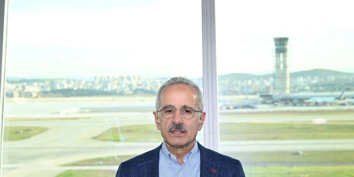 Sabiha Gökçen Havalimanı 2. pisti yarın açılıyor | Bakan Uraloğlu: Global bir havacılık merkezi olduk