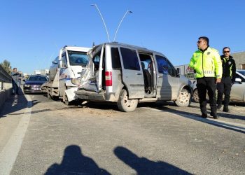 Şanlıurfa’da zincirleme trafik kazası: 7 yaralı