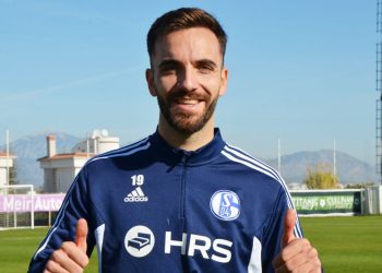 Schalke 04’ü Kenan Karaman ayakta tutuyor