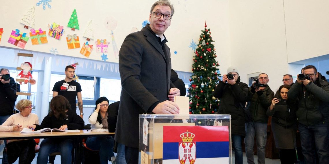 Sıbistan’da seçimin galibi Vucic oldu