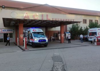 Şırnak’ta taşlı, sopalı arbede: 2 yaralı