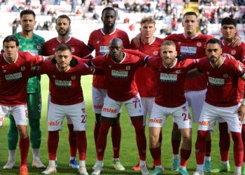 Sivasspor, ligde iç alanda birinci galibiyetini aldı