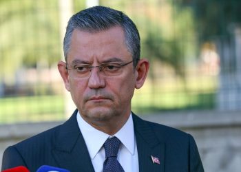 Siyasette ortak bildiri tartışması | Özgür Özel: Büyük bir algı operasyonu var