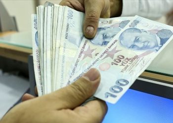 SON DAKİKA HABERİ: Çalışan emekliye 5 bin lira ikramiye Meclis’ten geçti