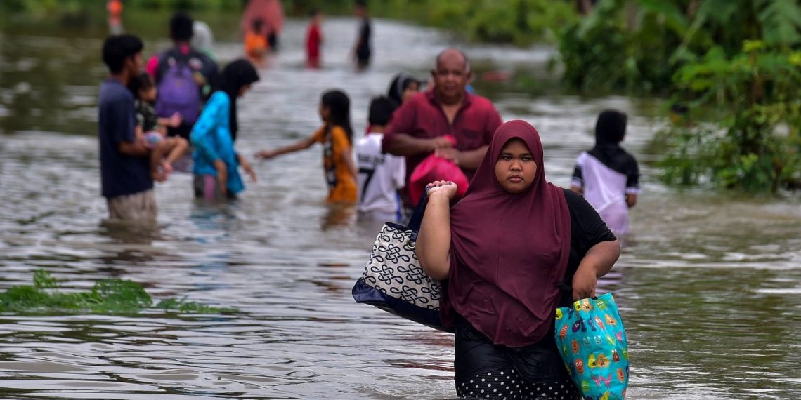 Tayland’da sel felaketi: 20 bin mesken etkilendi