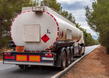 Tehlikeli unsur taşıyan şoförlerin eğitimine düzenleme