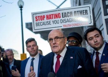 Trump’ın avukatına 150 milyon dolar tazminat cezası