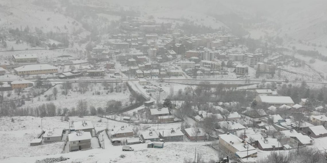 Tunceli’de kar: 50 köy yolu ulaşıma kapandı