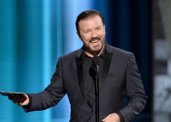 Ünlü komedyen Ricky Gervais’ten hayvan derneklerine rekor bağış