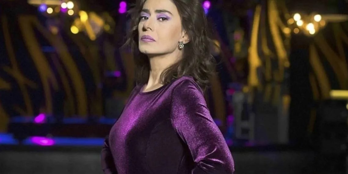 Yıldız Tilbe’den ağır bakım açıklaması: “Hastanedekini tanımıyorum”