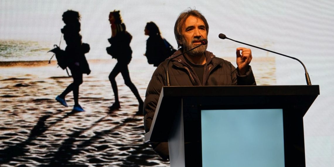 Zeki Demirkubuz kimdir? (Zeki Demirkubuz filmleri)