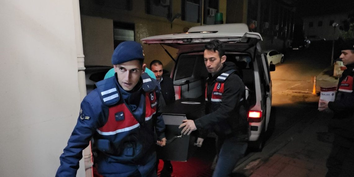 Uzman çavuş dehşet saçtı: Ormana götürdüğü sevgilisine kurşun yağdırdı