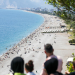 Antalya sahillerine tatilci akını