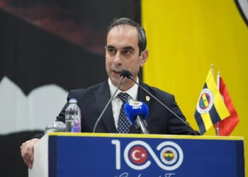 Fenerbahçe’de yeni divan kurulu başkanı Şekip Mosturoğlu oldu!