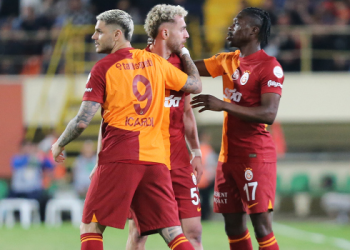 Galatasaray, Alanyaspor deplasmanında farklı kazandı