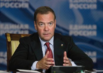 Medvedev’den ‘nükleer silah’ açıklaması: Blöf yapmıyoruz