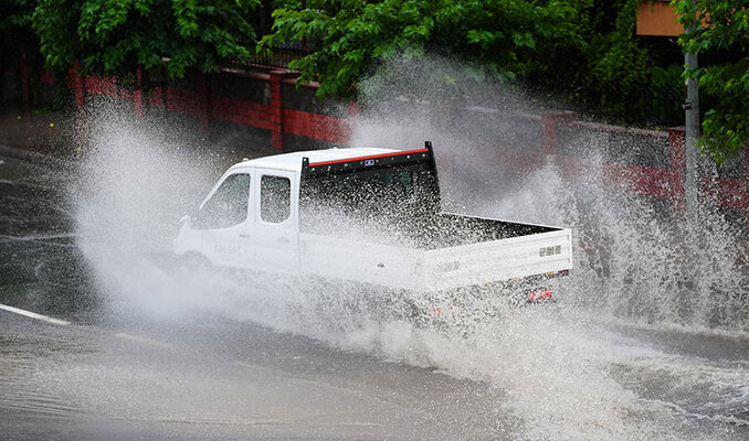İstanbul’u sağanak vurdu!