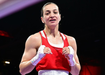 Buse Naz Çakıroğlu madalyayı garantiledi!