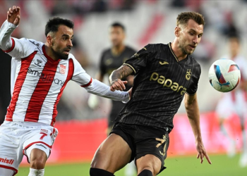 Süper Lig’in ilk haftasında Trabzonspor’dan golsüz beraberlik