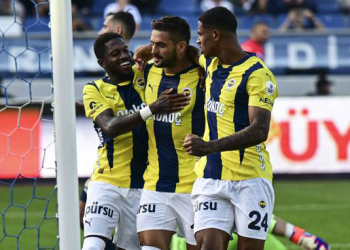 Fenerbahçe 3 puana 2 golle aldı
