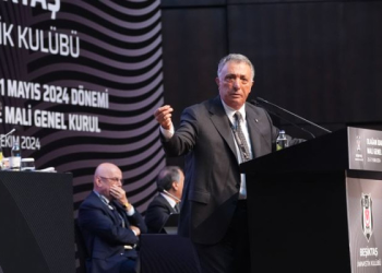 Ahmet Nur Çebi: Azalttığım borcu Arat yönetimi artırdı