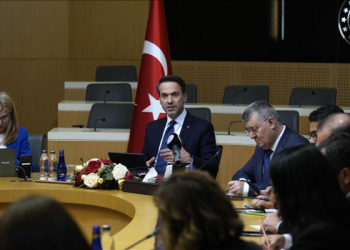 Bakan Bayraktar: Irak’ta 3 sahada petrol arıyoruz