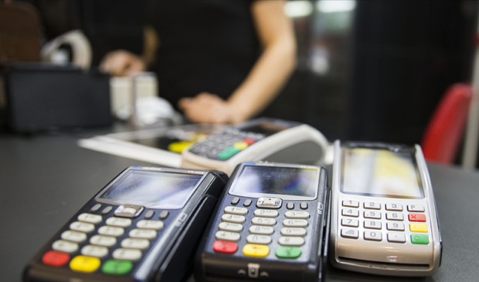 Resmi Gazete’de yayınlandı: Ödemelerini banka üzerinden yapmayanlara ceza