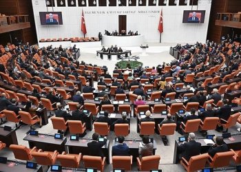 Savunma Sanayii Fonu’na kesinti içeren yasa teklifi geri çekildi