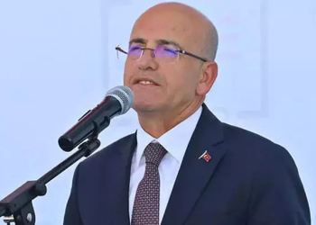 Şimşek: Turizm geliri 46.9 milyar dolara ulaştı