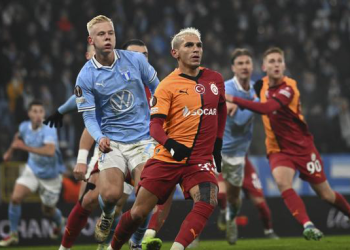 Galatasaray uzatmada galibiyeti kaçırdı