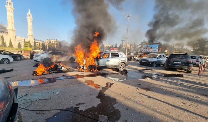 Suriye’de sıcak saatler: Beşar Esad’a darbe girişimi