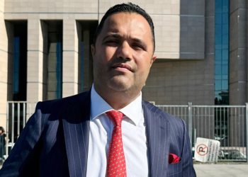 Avukat Rezan Epözdemir tutuklandı