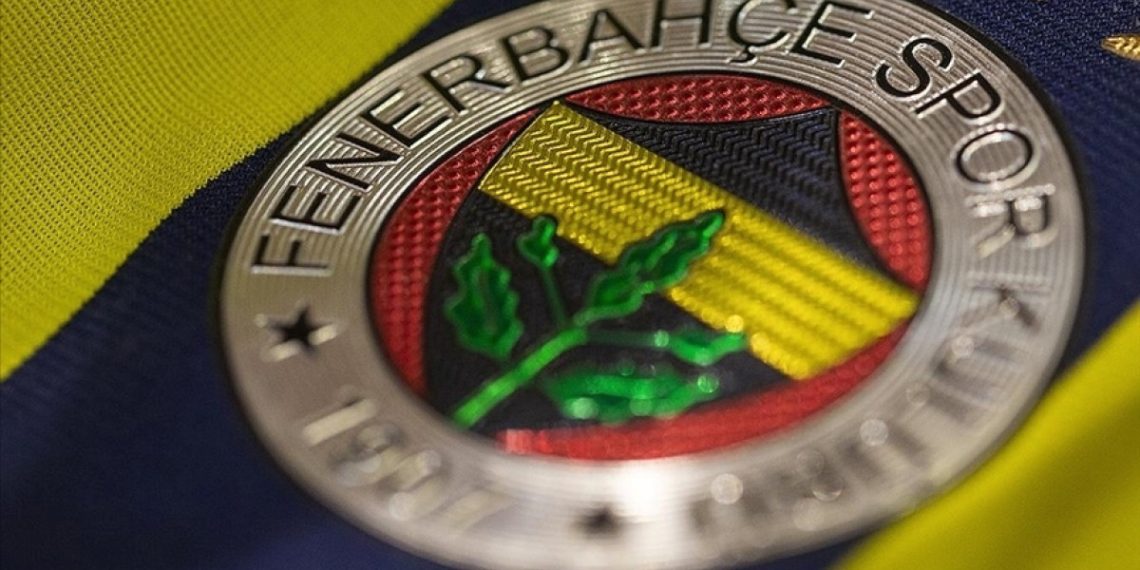 Fenerbahçe yeni transferini duyurdu!