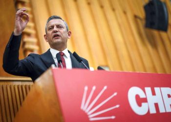 CHP’nin 102. yılı kutlamaları: Özgür Özel’den yeni dönem vurgusu