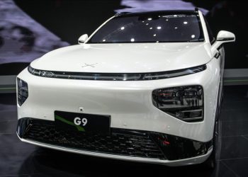 Çinli elektrikli otomobil devleri Avrupa’da rekabeti kızıştırıyor