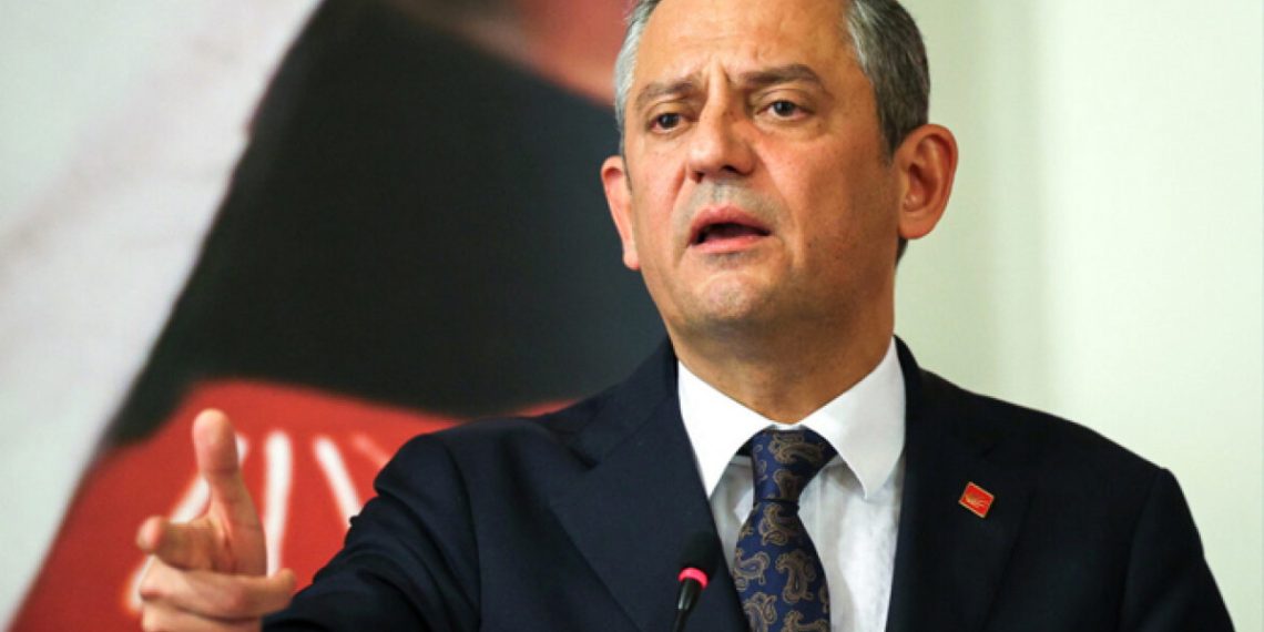 Özel’den mahkeme kararına tepki: Gürsel Tekin’i ihraç ettik