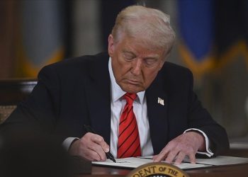 Trump, yabancılara 1 milyon dolar karşılığında ‘Altın Kart’ verecek