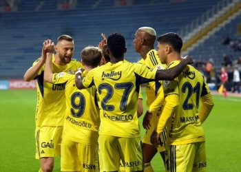 Fenerbahçe, Samsun deplasmanında