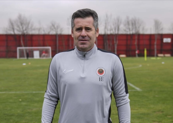 Süper Lig’de bir ayrılık daha! İşte yerine gelecek isim