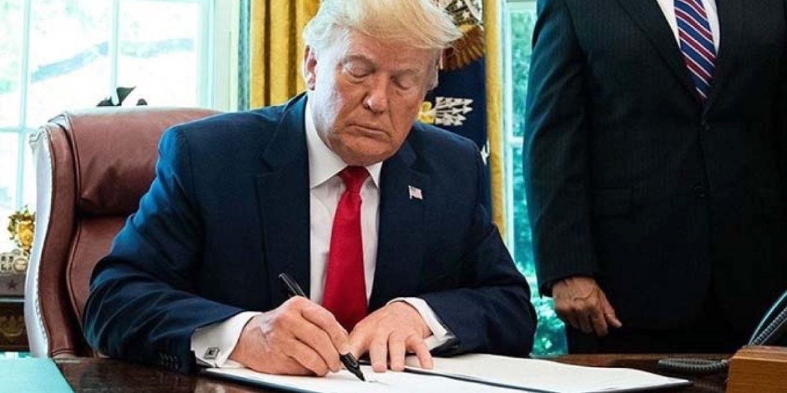 Trump imzaladı: Katar için gerekirse askeri adım atılacak