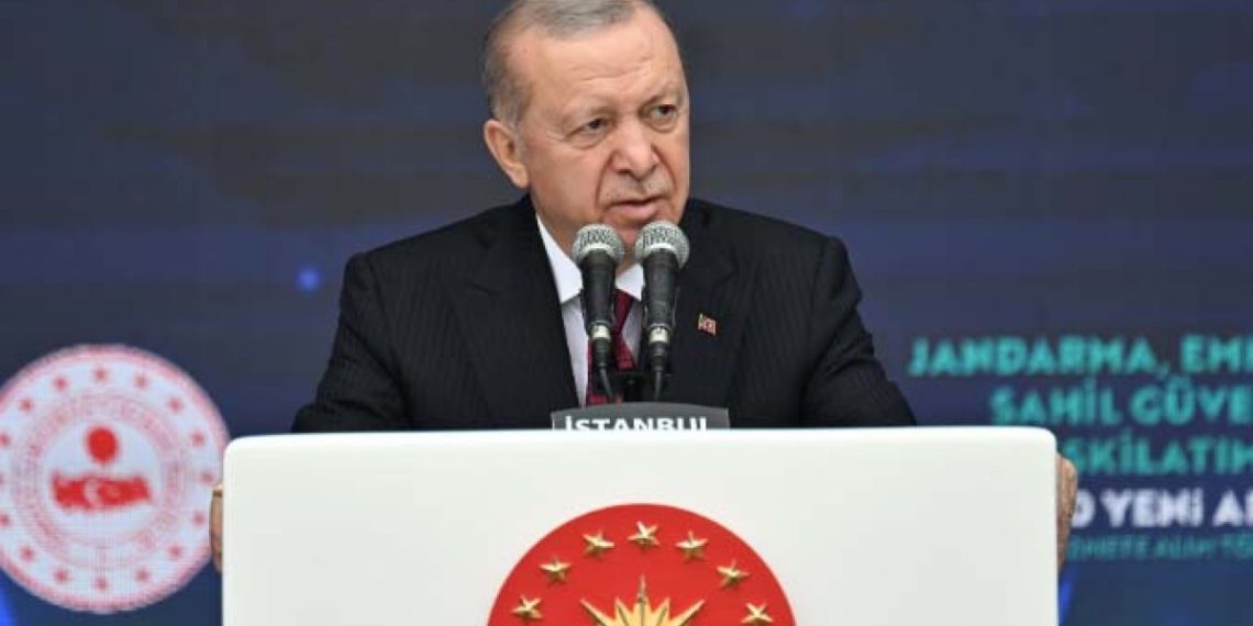 Erdoğan açıkladı: Emniyet ve Jandarma’ya 9.200 yeni araç