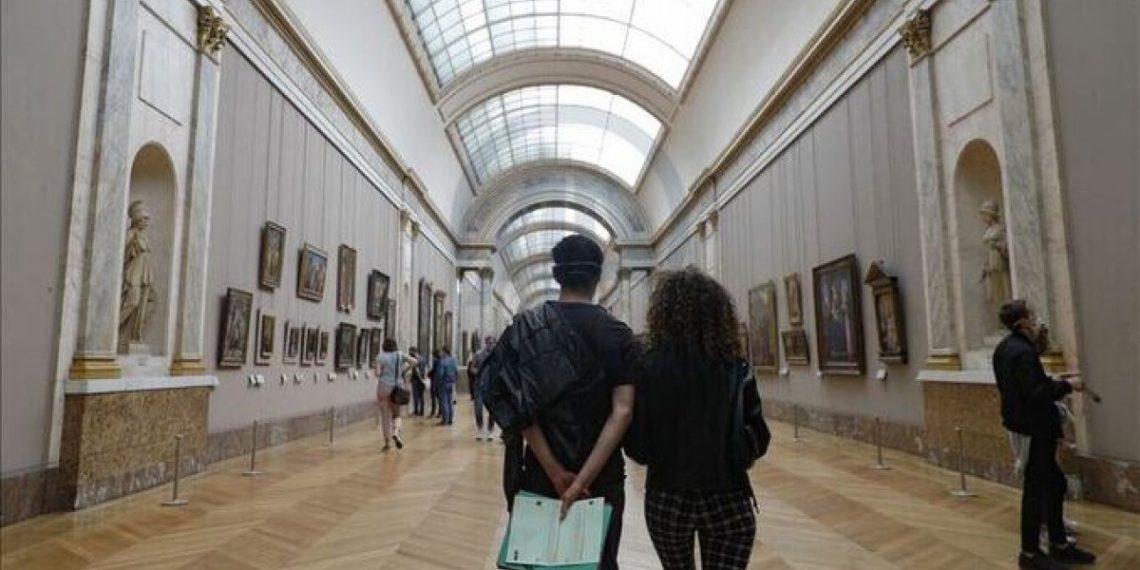 Louvre Müzesi soygununda 4 şüpheli daha tutuklandı