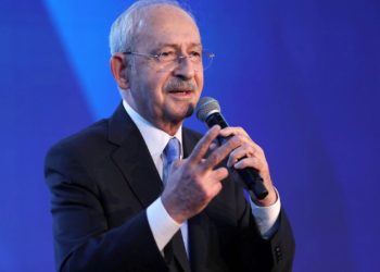 Yeni ofis fotoğrafı paylaşıldı: Kılıçdaroğlu siyasete mi dönüyor?