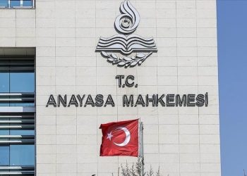 Anayasa Mahkemesi’nden iki siyasi parti için kapatma kararı