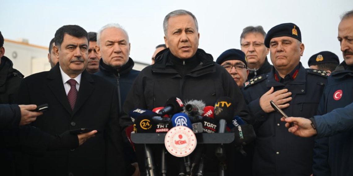 Bakan Yerlikaya: Libya heyetini taşıyan uçağa ait karakutu bulundu