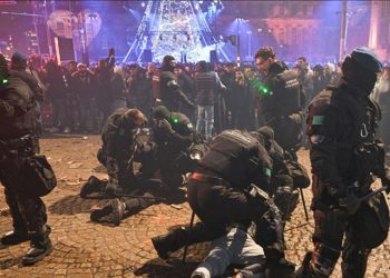 Avrupa’da yılbaşı kutlamaları kanlı bitti